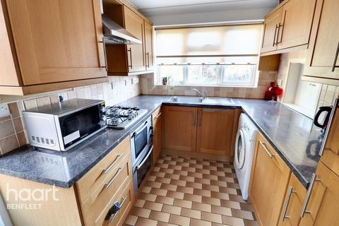 3 bedroom semi-detached house for sale, Rushbottom Lane, Benfleet