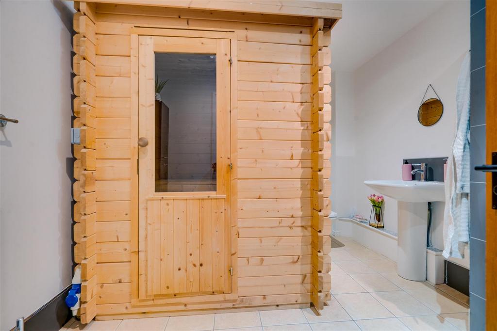 Sauna Room