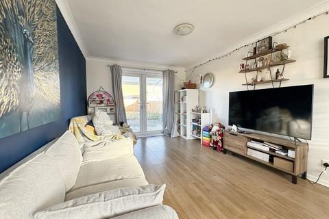 3 bedroom terraced house for sale, Perrywood Close, Holbury, SO45