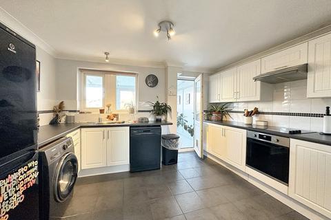 3 bedroom terraced house for sale, Perrywood Close, Holbury, SO45