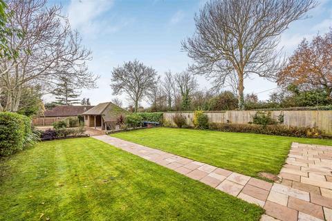 4 bedroom cottage for sale, Eastleigh Road, Havant PO9