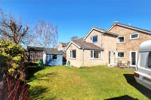 4 bedroom detached house for sale, Cottinghams Drive, Hellesdon, Norwich, Norfolk, NR6
