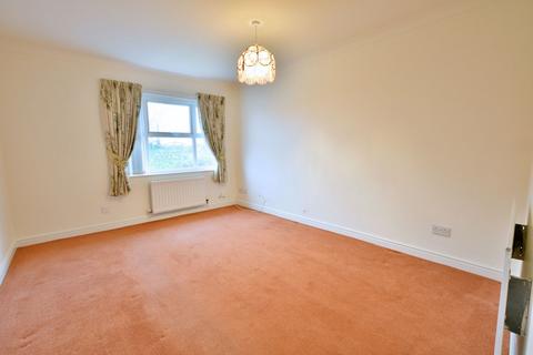 2 bedroom flat for sale, Hillheads Court, Whitley Bay