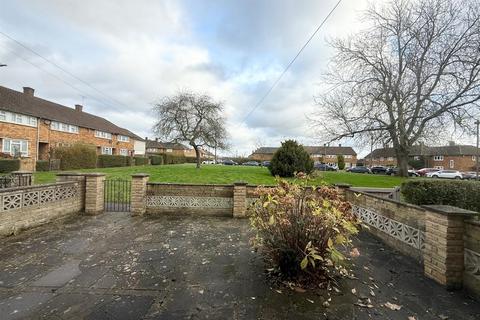 3 bedroom end of terrace house for sale, Fielding Way, Hutton, Brentwood