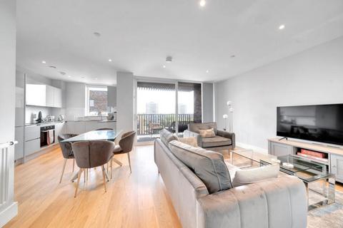 1 bedroom flat for sale, Plough Lane, London SW17