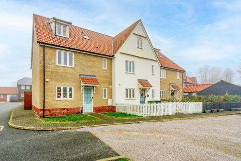 3 bedroom end of terrace house for sale, School View, Caston