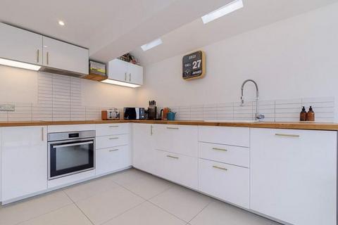 3 bedroom terraced house for sale, Fullerton Road, Croydon, Surrey