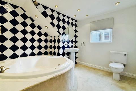 4 bedroom detached house for sale, Laleham Road, Surrey TW18