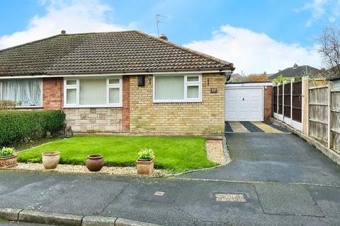 2 bedroom semi-detached bungalow for sale, Fenns Crescent, Telford TF2