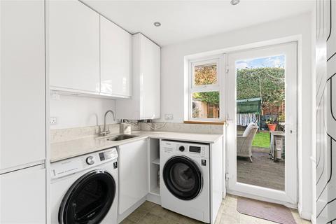 32 Beedon Drive, Bracknell, RG12 8GJ