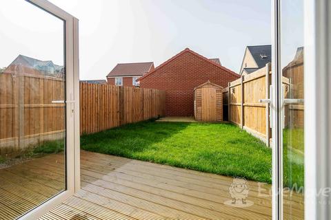 3 bedroom semi-detached house to rent, Hare Crescent, Hethersett, Norwich, Norfolk, NR9