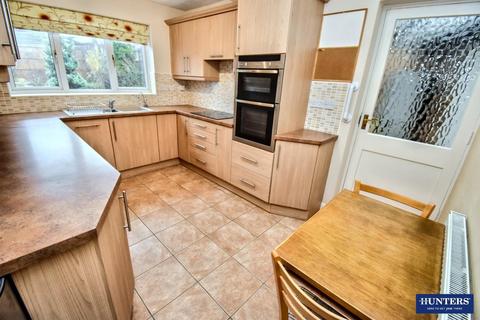 2 bedroom detached bungalow for sale, Long Meadow, Wigston