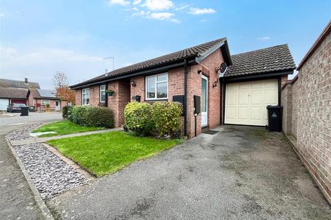 2 bedroom detached bungalow for sale, Cherry Orchard, Southminster