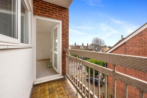 3 bedroom flat for sale, 111 The Drive, Hove