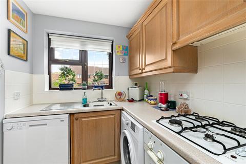 2 bedroom terraced house for sale, Barley Mead, Warfield, Bracknell, Berkshire, RG42