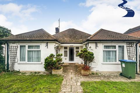 3 bedroom detached bungalow for sale, St. Martins Drive, Eynsford, Kent, DA4