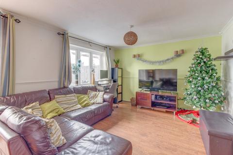 2 bedroom terraced house for sale, Cherry Tree Walk, Batchley, Redditch, B97