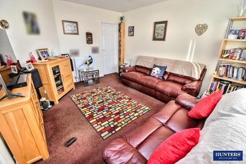 3 bedroom semi-detached house for sale, Kent Crescent, Wigston, LE18 4XQ