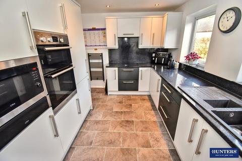 4 bedroom detached house for sale, Long Grey, Fleckney, Leicester, LE8 8TB