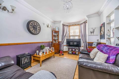 3 bedroom terraced house for sale, Chasewater Avenue, Portsmouth PO3