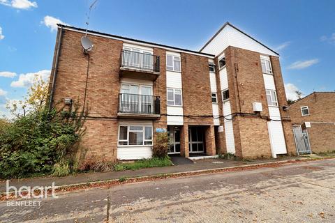 1 bedroom flat for sale, Manor Road, Benfleet