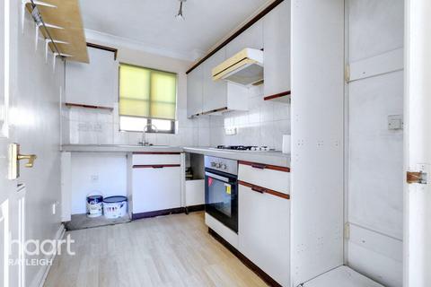 2 bedroom terraced house for sale, Bristol Close, Rayleigh