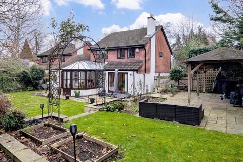 4 bedroom detached house for sale, The Conifers, Box Lane, Felden