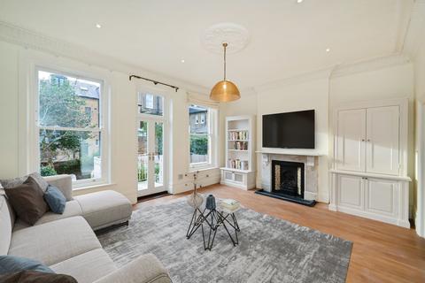 3 bedroom apartment to rent, Carlingford Road, NW3