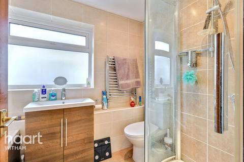 1 Abercorn Way, Witham, CM8 2UF