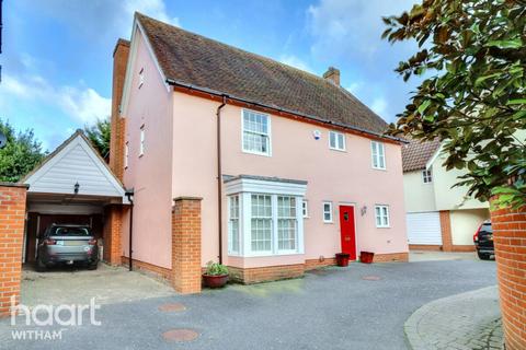 4 bedroom detached house for sale, Margery Allingham Place, Tolleshunt D'arcy