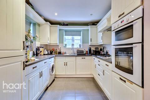 4 bedroom detached house for sale, Margery Allingham Place, Tolleshunt D'arcy