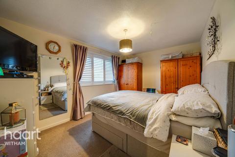 3 bedroom terraced house for sale, Cam Way, Witham