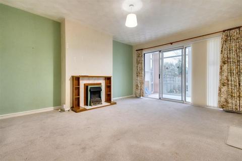 2 bedroom flat for sale, Goring Road, Goring-By-Sea, Worthing