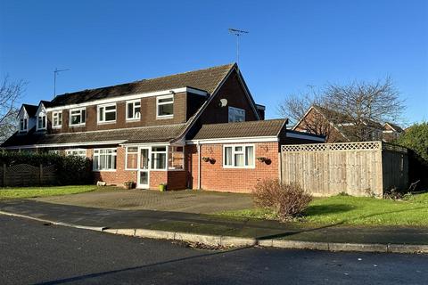 5 bedroom semi-detached house for sale, Fairwater Crescent, Alcester