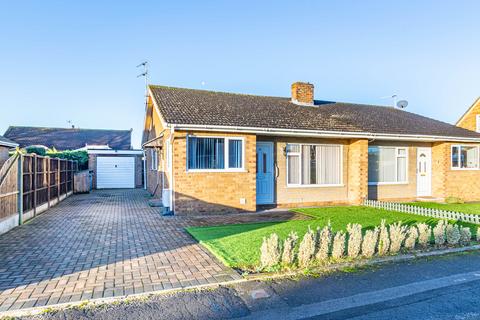 2 bedroom semi-detached bungalow for sale, Selby YO8