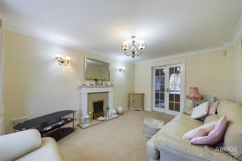 39 Amberlands, Stretton, Burton-on-trent, DE13 0PE