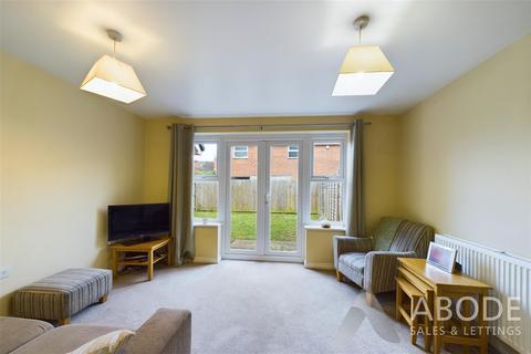 3 bedroom semi-detached house for sale, Saw Mill Way, Burton-On-Trent DE14