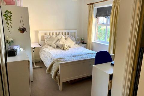 31 Bramshott Place, Fleet, GU51 4QF