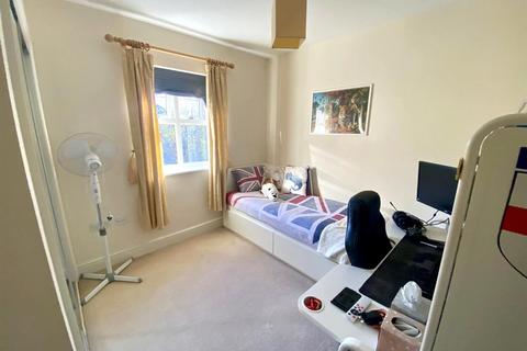 31 Bramshott Place, Fleet, GU51 4QF