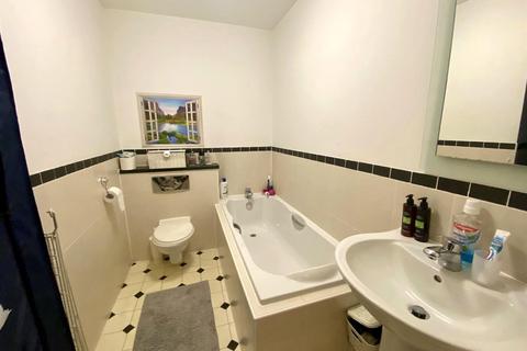 31 Bramshott Place, Fleet, GU51 4QF