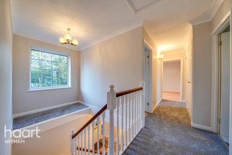 12 Arbour Lane, Wickham Bishops, Witham, CM8 3NS