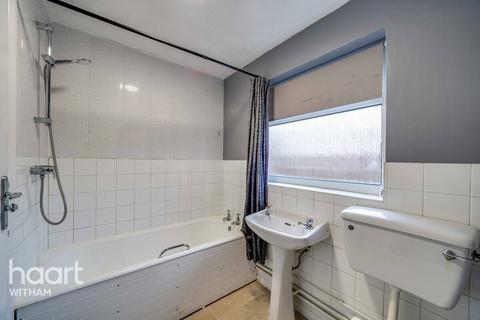 2 bedroom end of terrace house for sale, Braintree Road, Witham