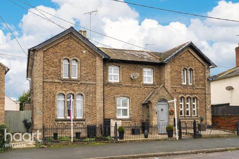 2 bedroom end of terrace house for sale, Braintree Road, Witham