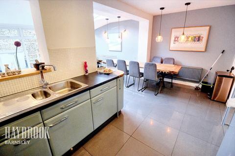 3 Chantry Orchards, Dodworth, Barnsley, S75 3HX