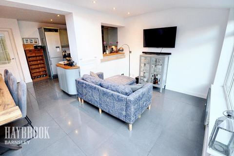3 Chantry Orchards, Dodworth, Barnsley, S75 3HX