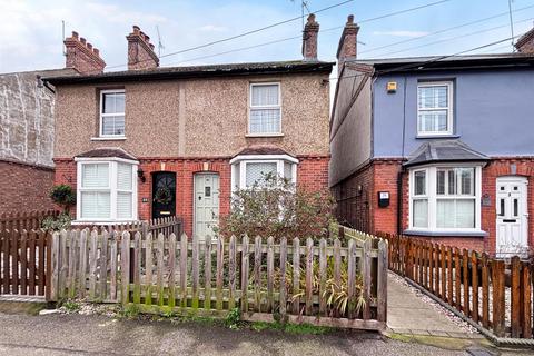 61 Chapel Road, Burnham-on-crouch, CM0 8JD