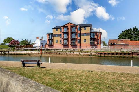 2 bedroom flat for sale, Bridge Road, Great Yarmouth