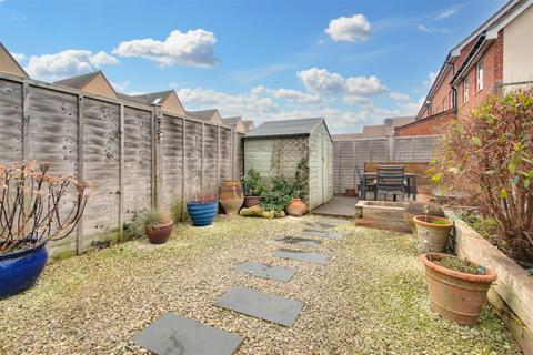 3 bedroom terraced house for sale, Quicksilver Street, Worthing