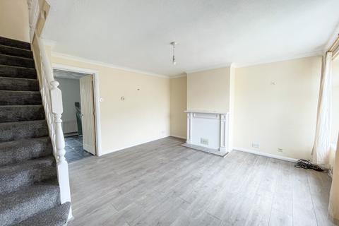 3 bedroom terraced house to rent, St. Botolph Road, Gravesend, DA11 8ES