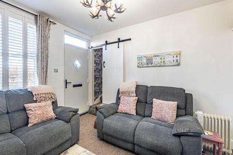 2 bedroom terraced house for sale, Station Road, Hensall DN14